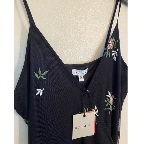 🍂🍁 Fall Free People Inspired K/Lab Wrap Floral Embroidered Mesh Dress Sz M - Picture 3 of 4